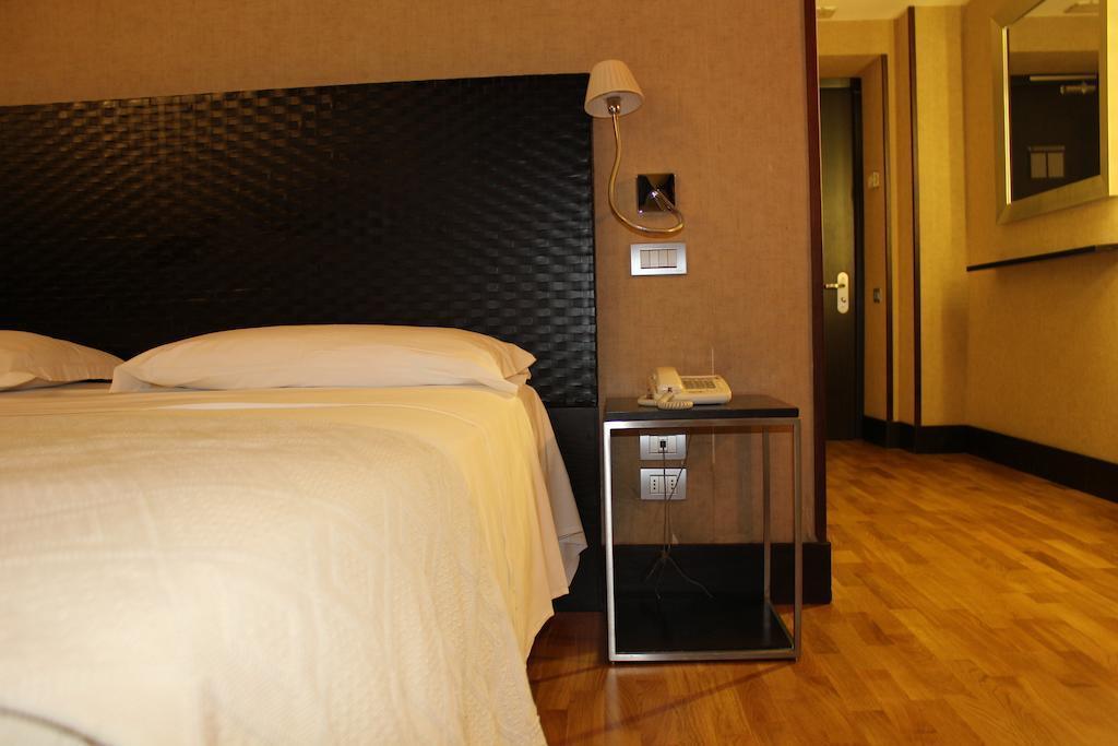 Mh Design Hotel Napoli Dış mekan fotoğraf