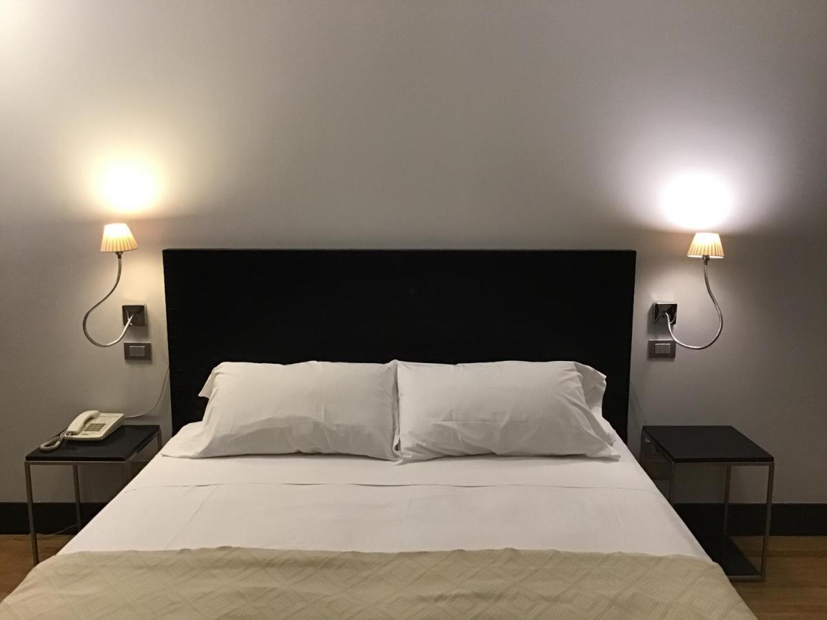 Mh Design Hotel Napoli Dış mekan fotoğraf
