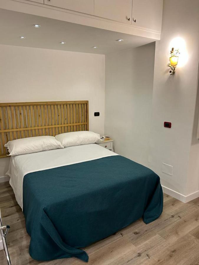 Mh Design Hotel Napoli Dış mekan fotoğraf