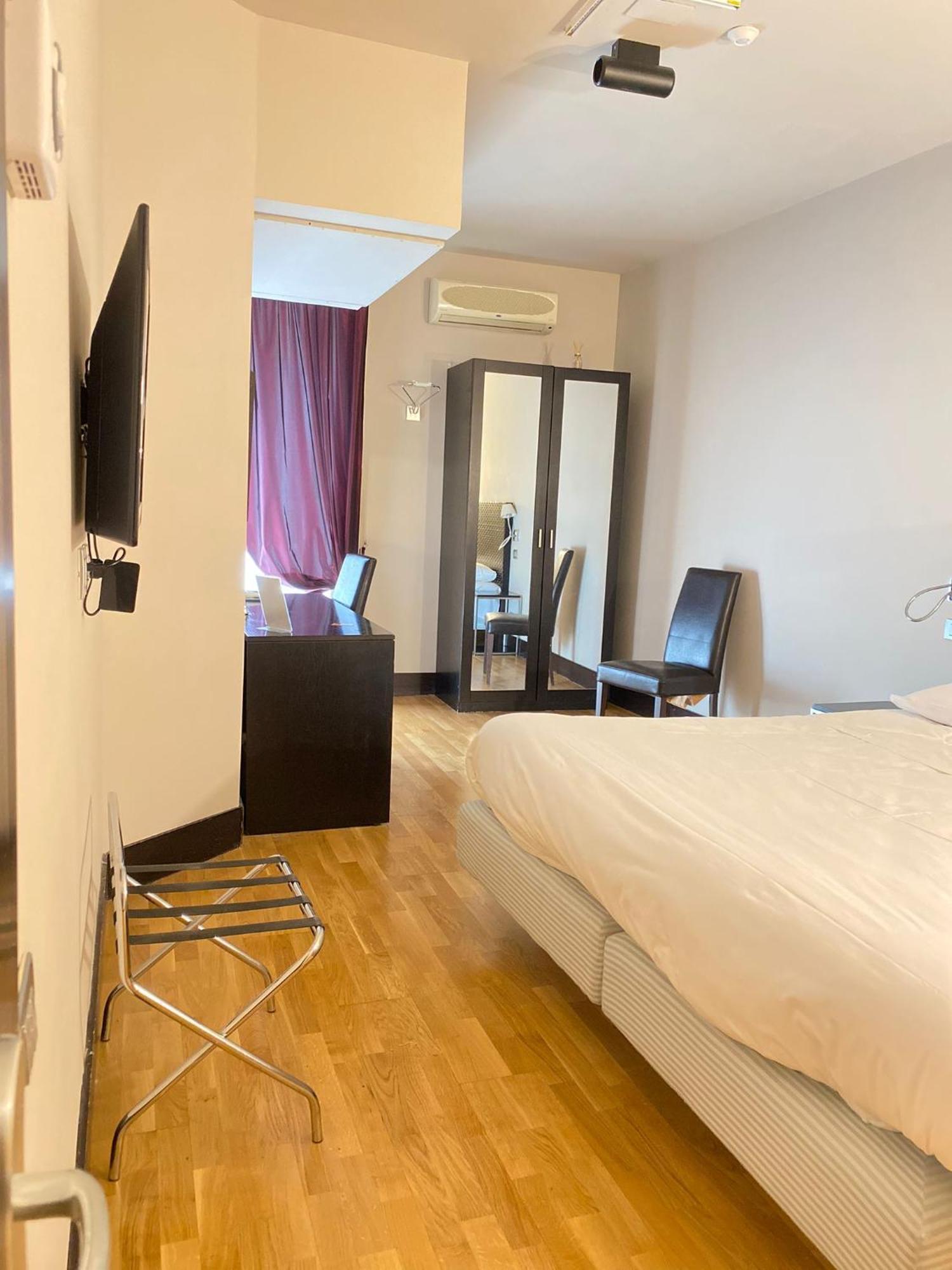 Mh Design Hotel Napoli Dış mekan fotoğraf