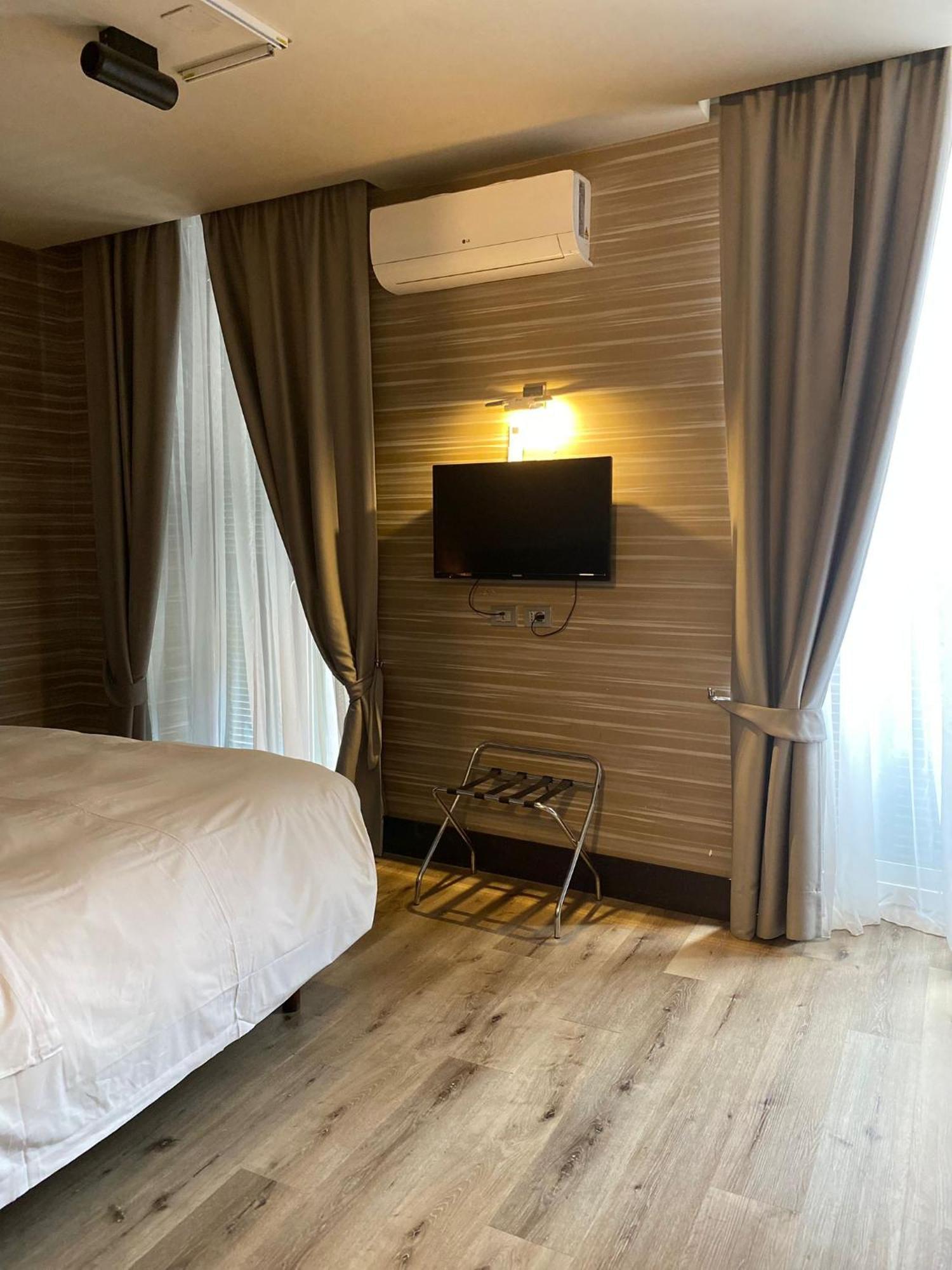 Mh Design Hotel Napoli Dış mekan fotoğraf